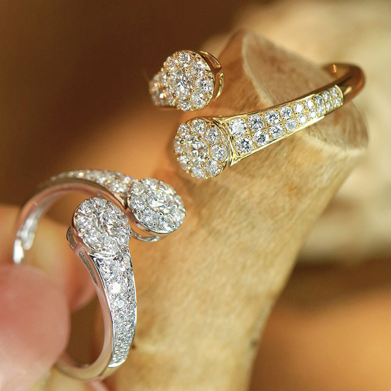 Aazuo Vintage Jewely 18K Yello - Luxury Lifestyle For Women avaliação e preço