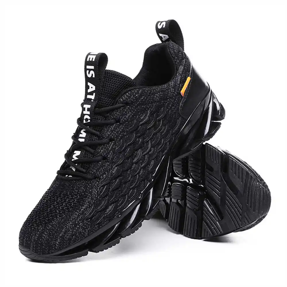 size 44 size 39 walking shoes  - Luxury Lifestyle News avaliação e preço
