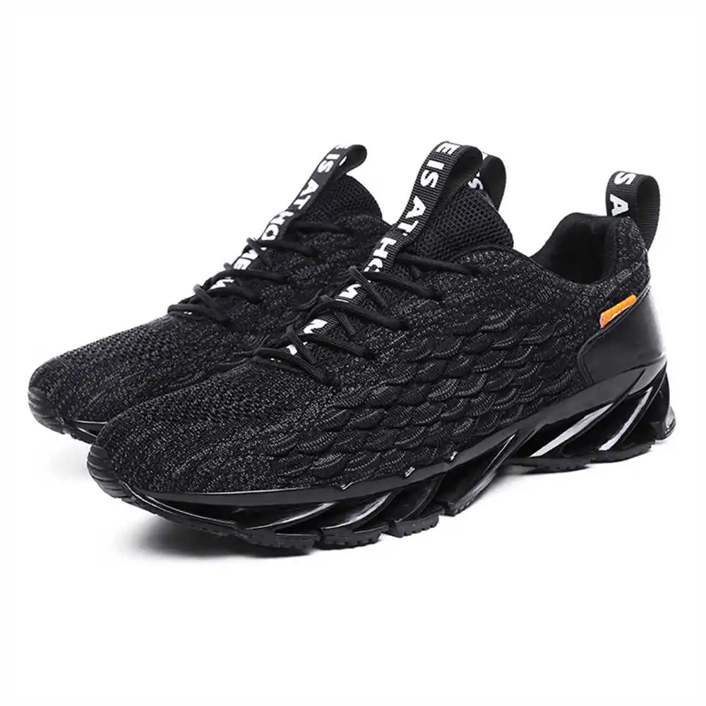 size 44 size 39 walking shoes  - Luxury Lifestyle News avaliação e preço